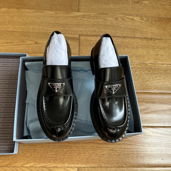 Authentic Brand new Prada loafers - Picture 4 of 5